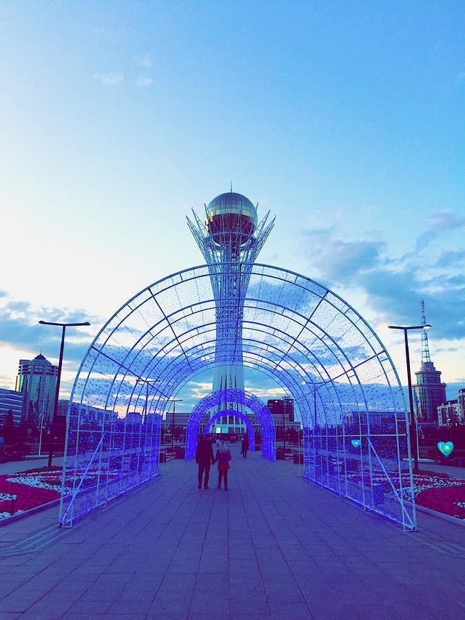 Infinity House In The Center Appartement Astana Buitenkant foto